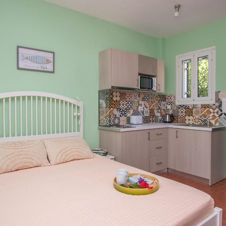 Elegant Maisonettes Kalamaki ภายนอก รูปภาพ