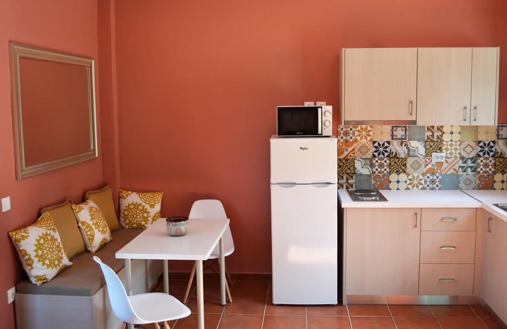 Elegant Maisonettes Kalamaki ภายนอก รูปภาพ