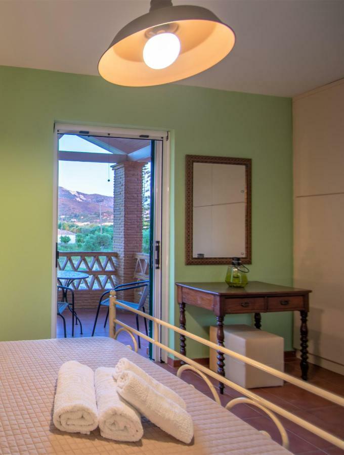 Elegant Maisonettes Kalamaki ภายนอก รูปภาพ